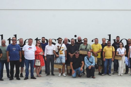 ΑΚΑΔΗΜΙΑ ΕΛΙΑΣ TERRA CRETA ΙΤΑΛΙΑ